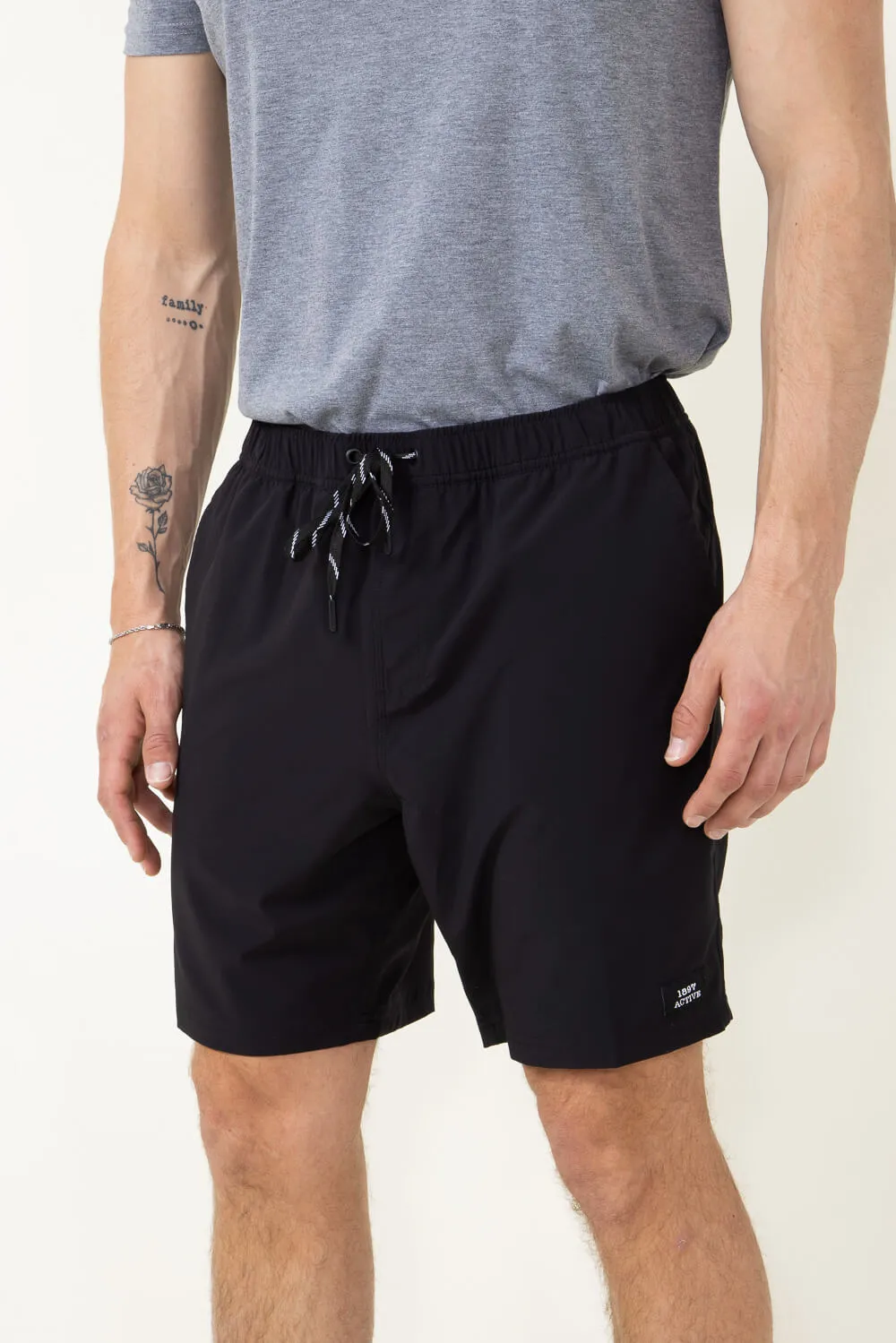 1897 Active Levitate Shorts for Men in Black | STEW26-BLACK