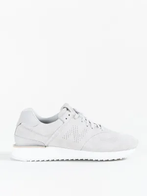 745 sneaker