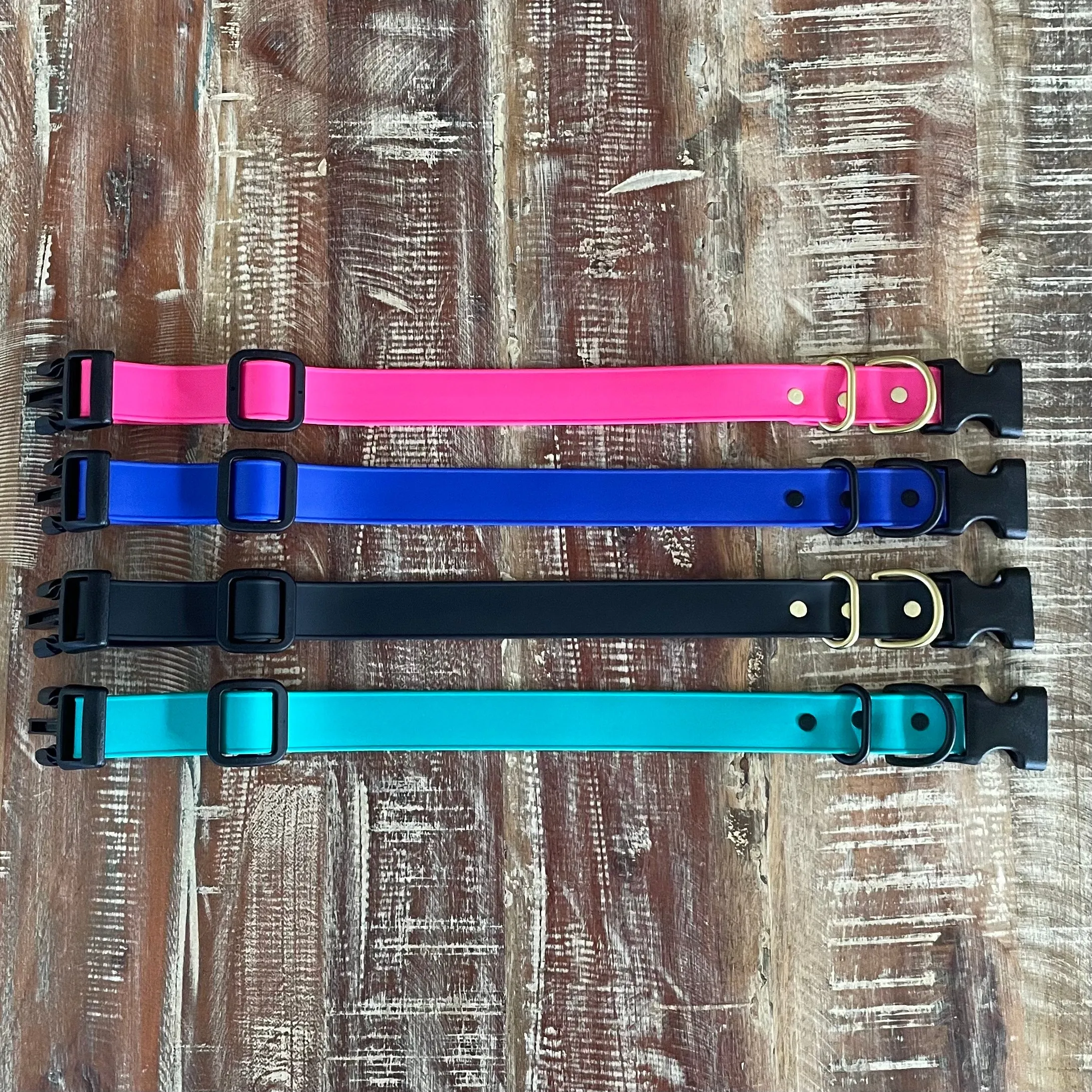 Adjustable Waterproof Collar : Royal   Black