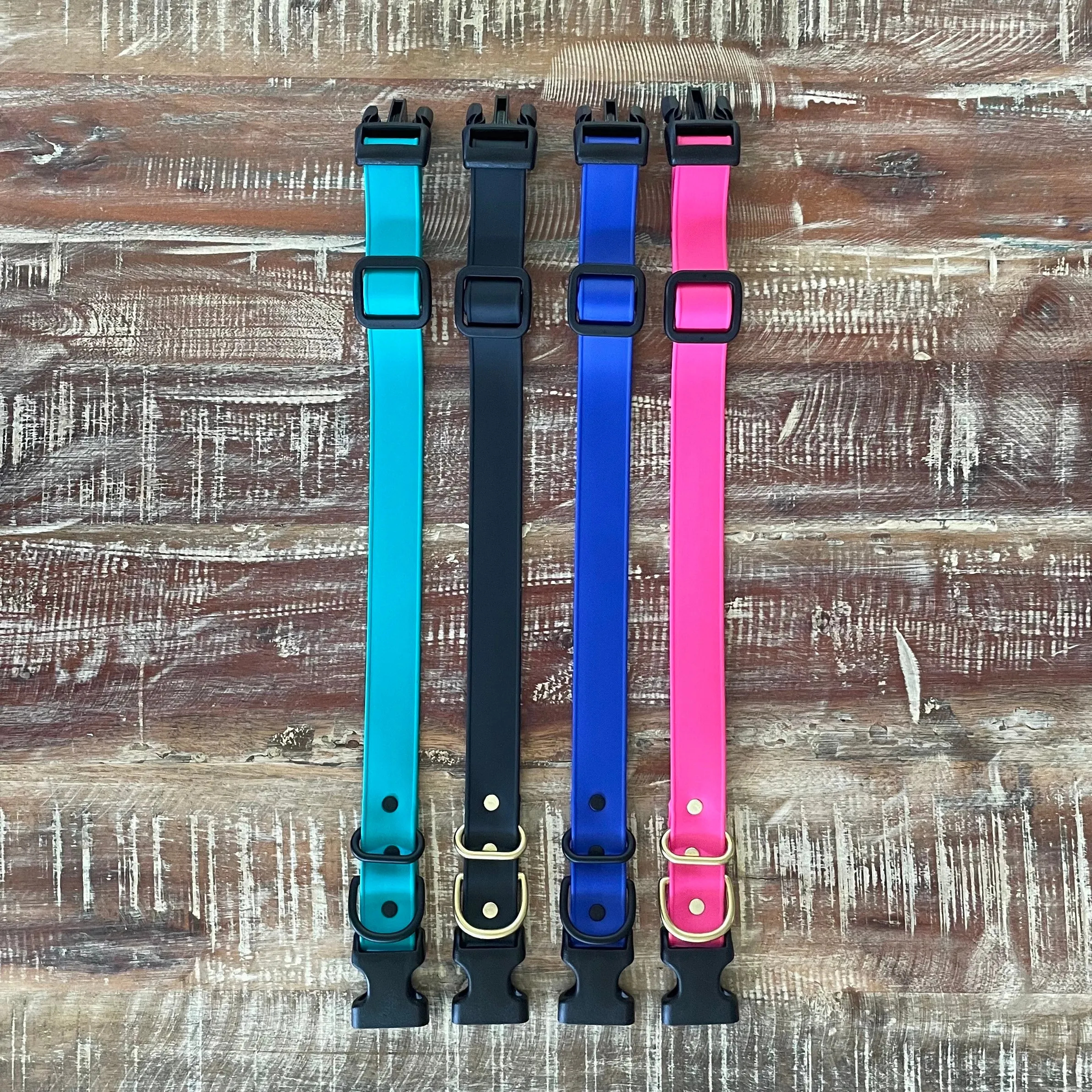 Adjustable Waterproof Collar : Royal   Black