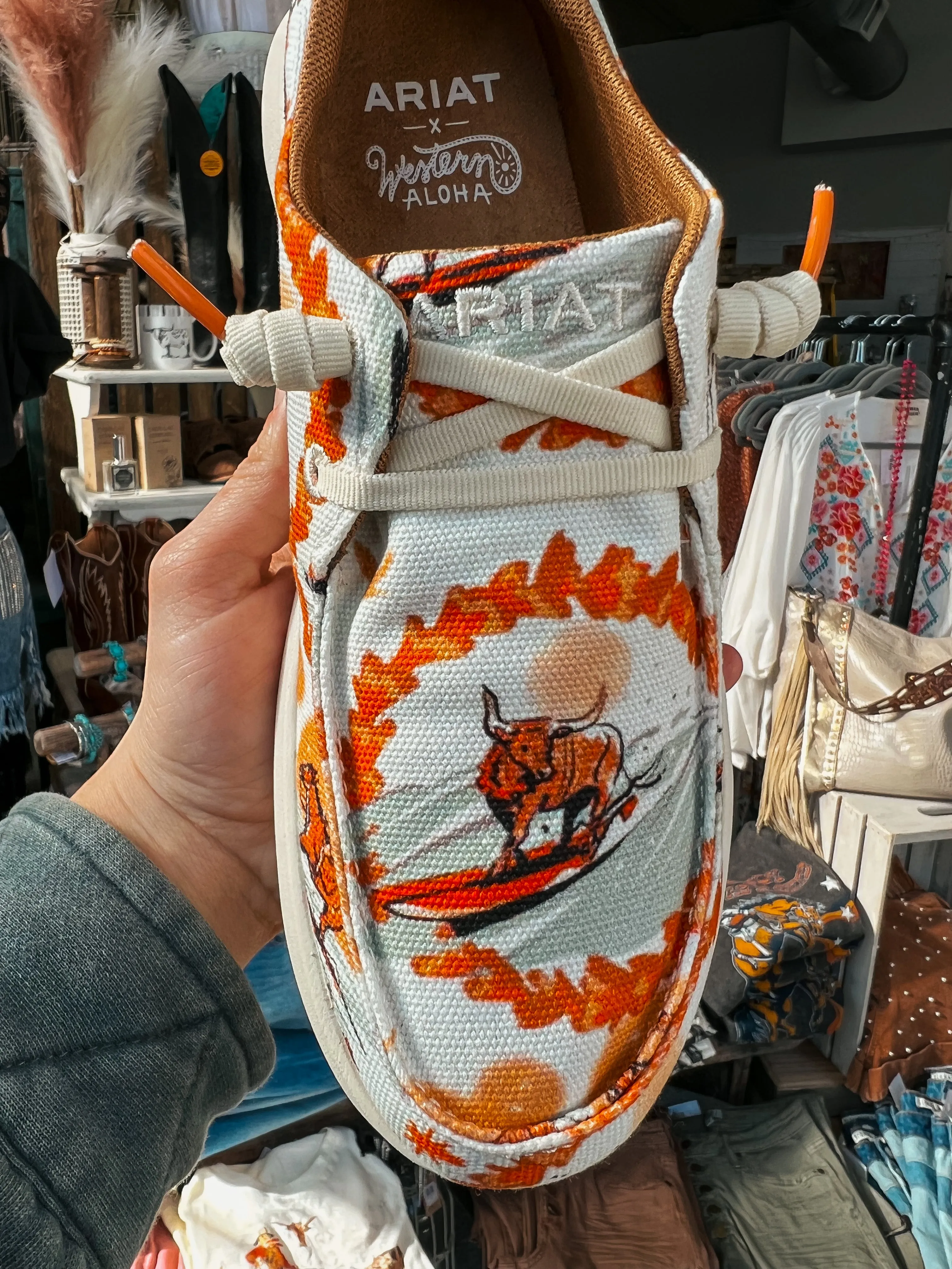 Ariat Womens Surfing Longhorn Hilo