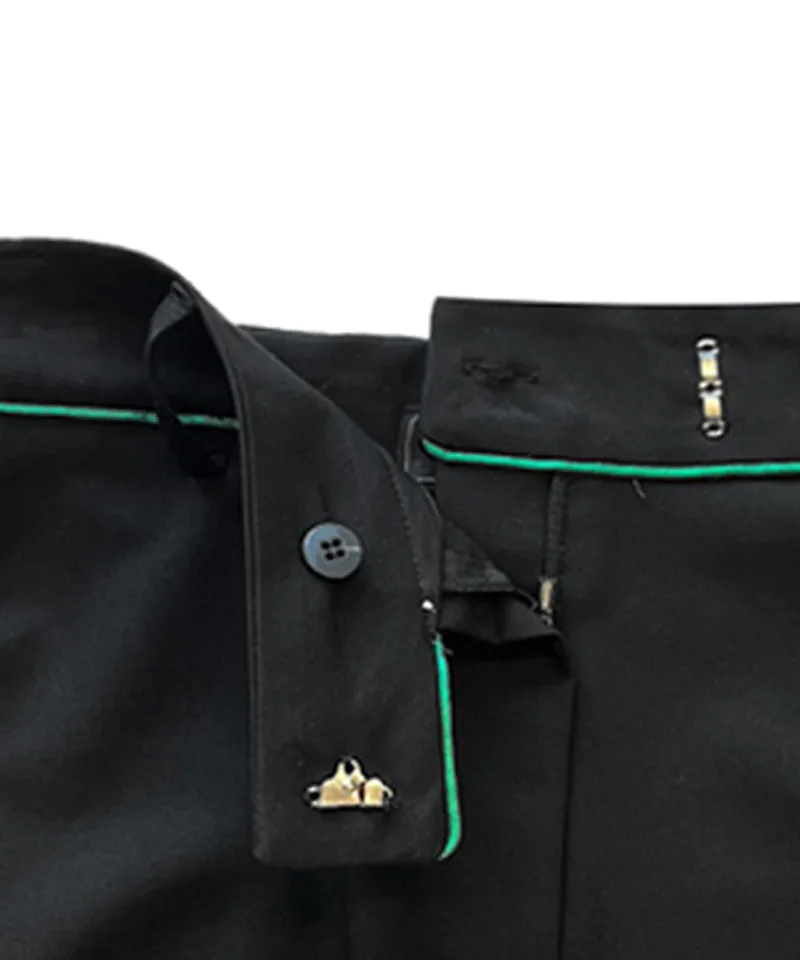 BENECIA 12 Cargo Shorts - Black