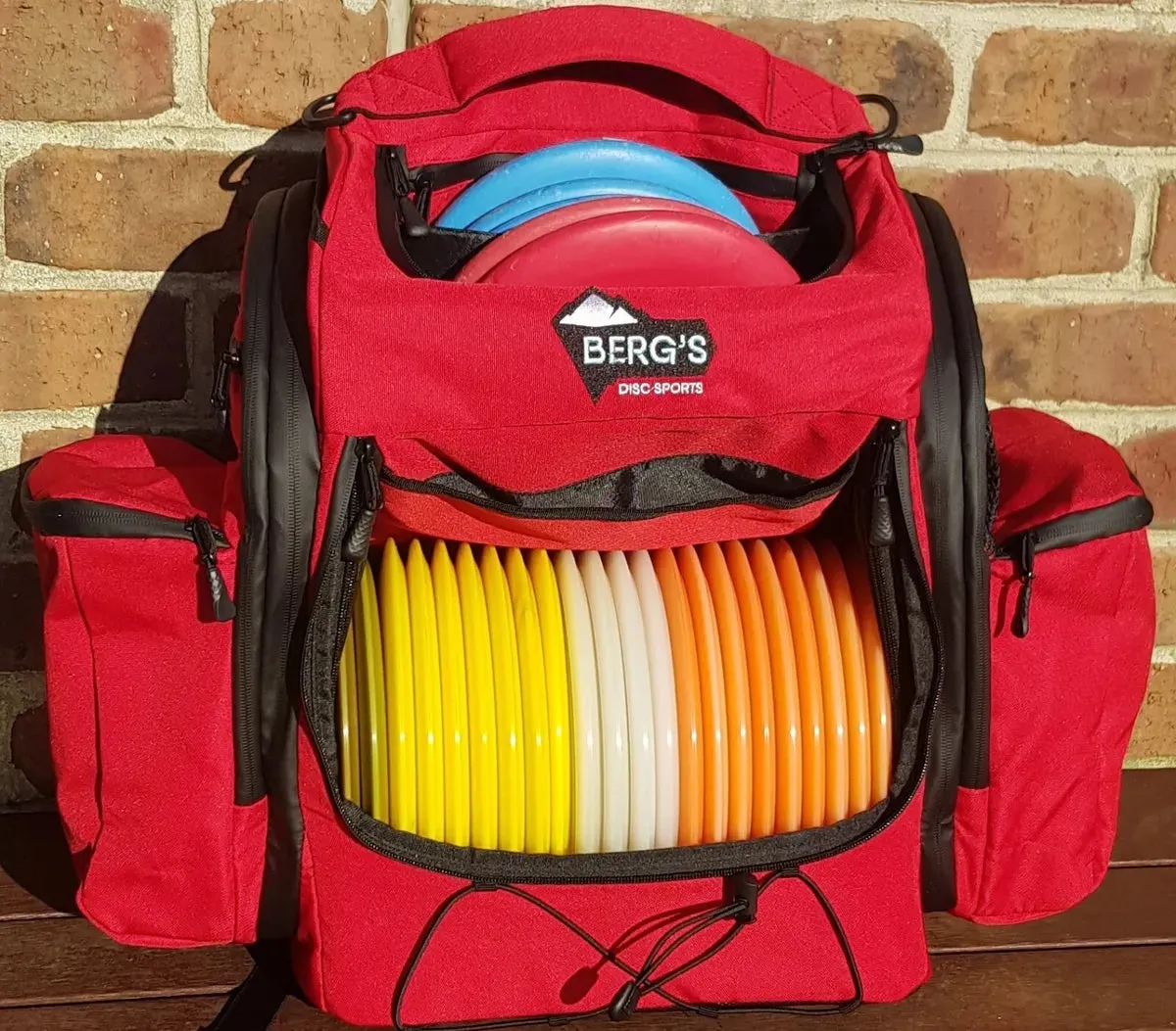 Bergs V3 Premium Disc Golf Backpack