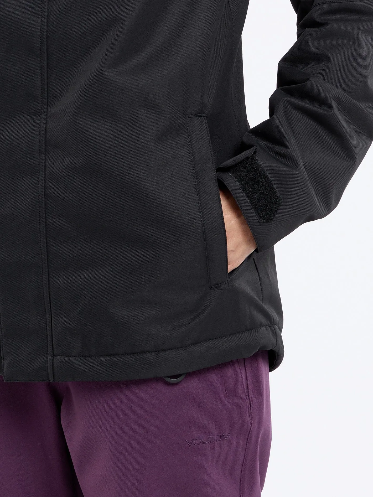 Bolt Insulated Jacke - BLACK