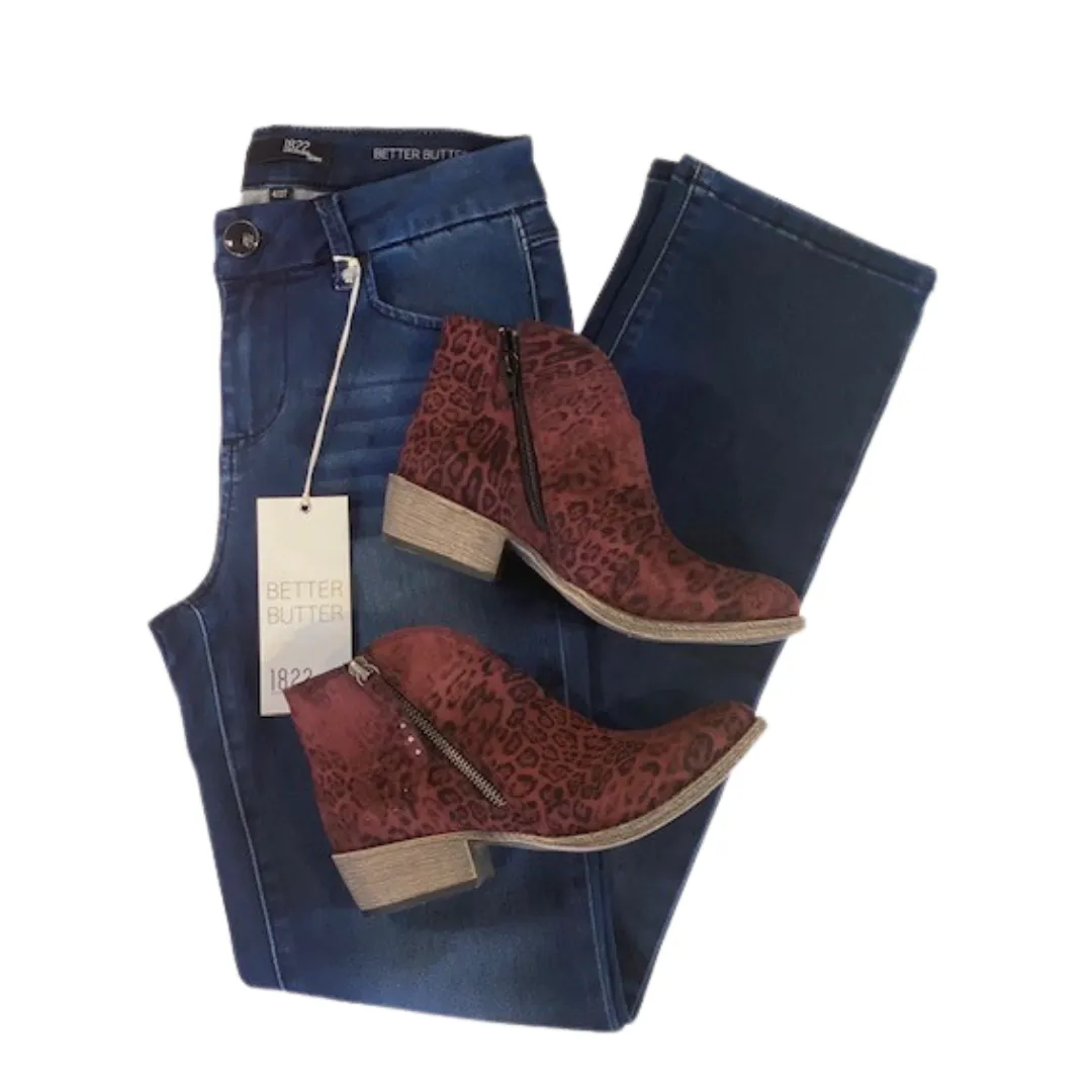 Burgundy leopard print bootie with side zipper