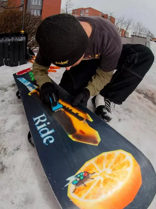 Burnout Snowboard - 2025