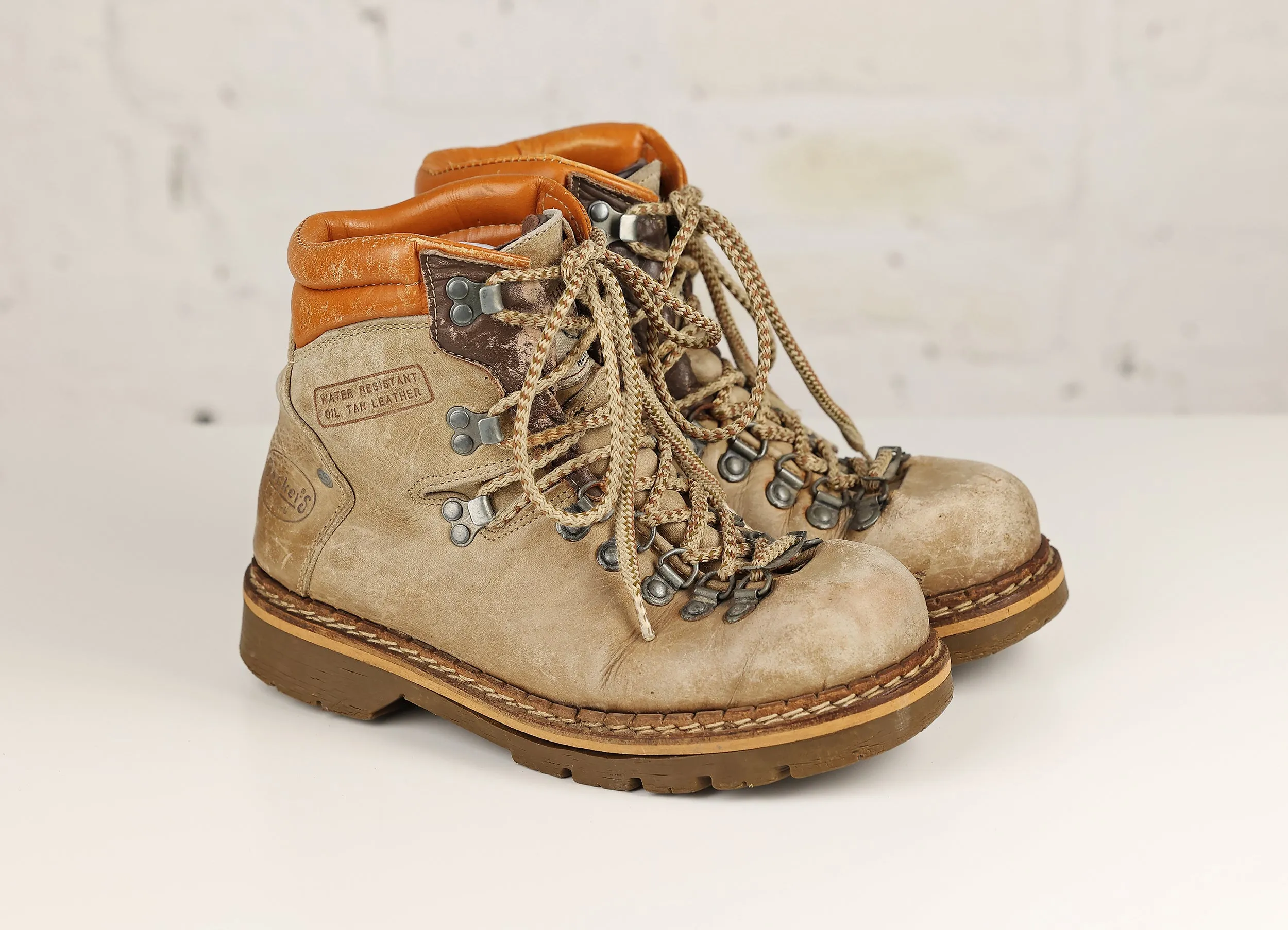 Dockers by Gerli Oil Tan Leather Walking Boots - Grey - UK 6