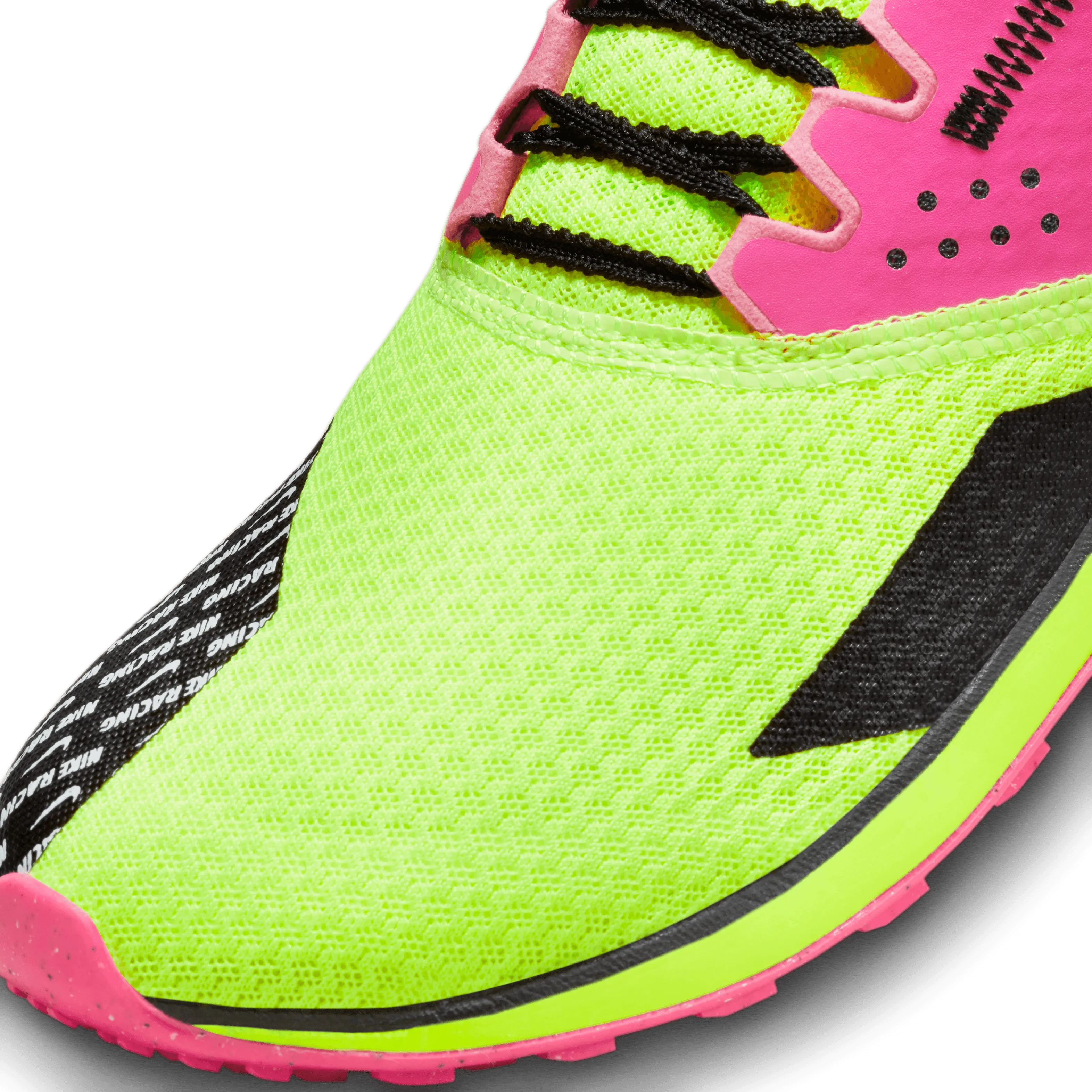 Nike Rival Waffle 6 (all ages)