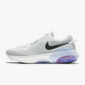 NikeCourt Air Max Volley