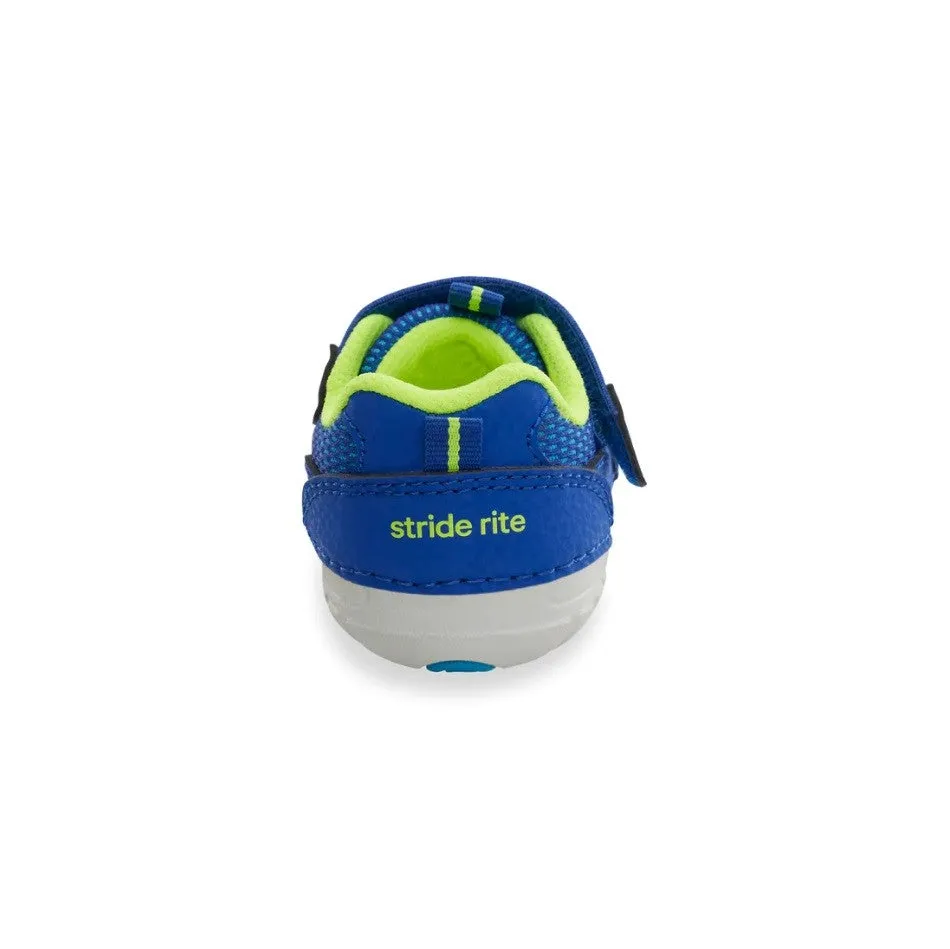 Stride Rite Turbo Sneaker