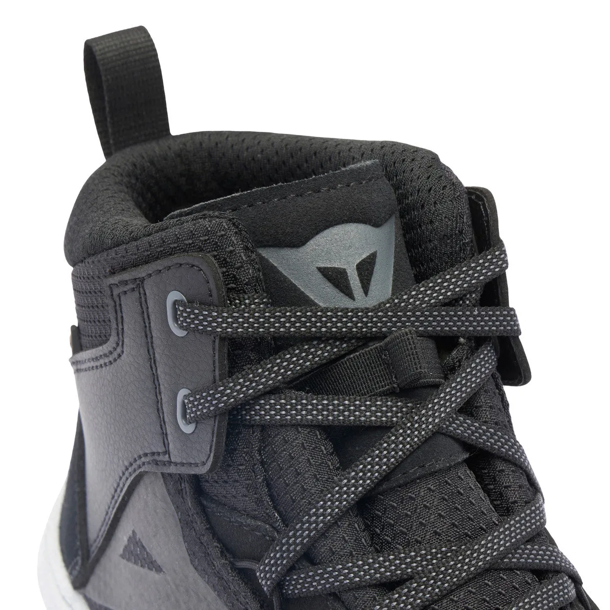 Suburb D-WP Shoes