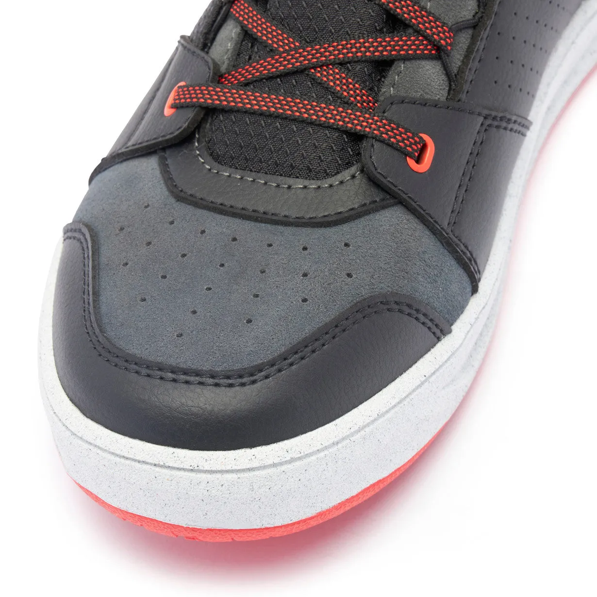 Suburb D-WP Shoes
