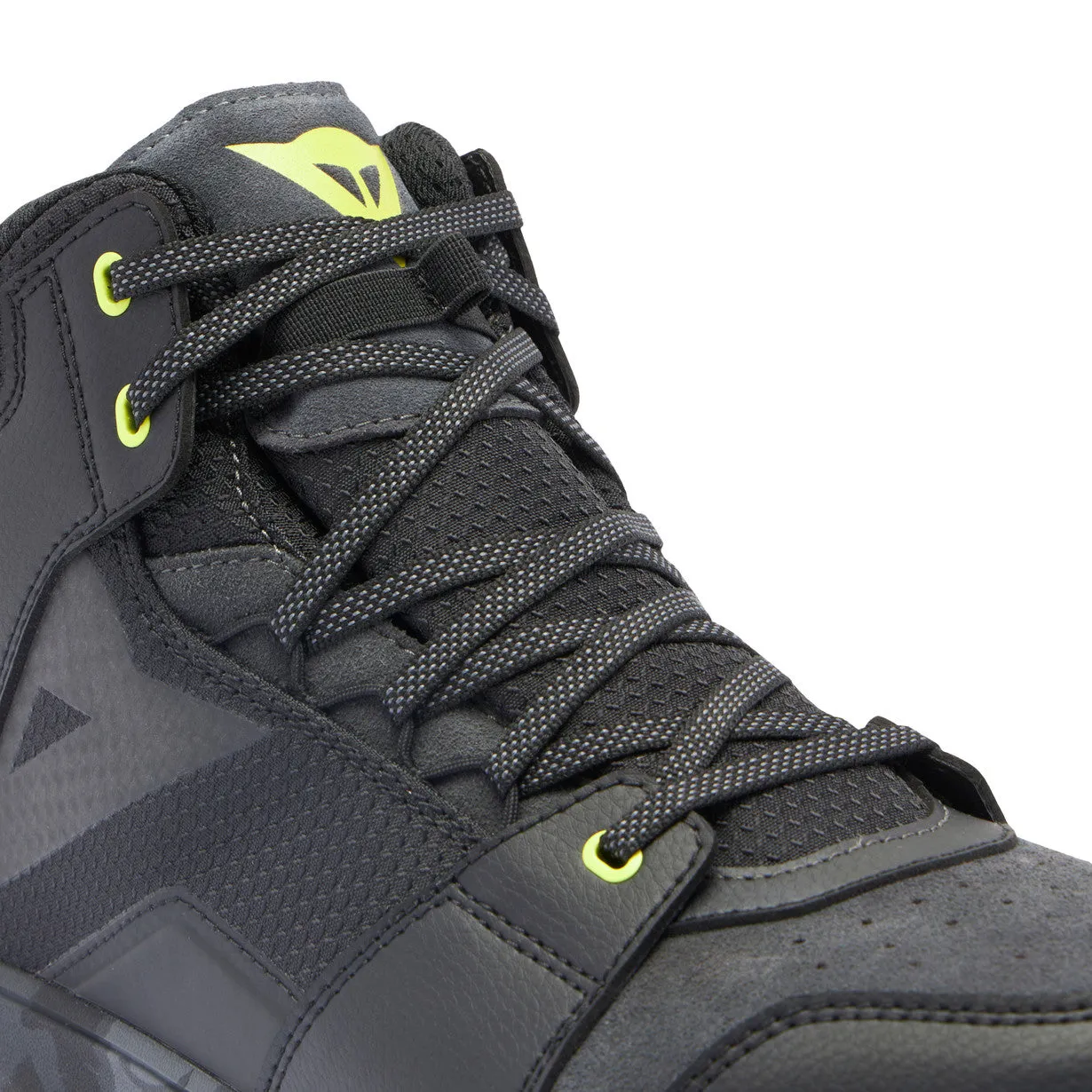 Suburb D-WP Shoes