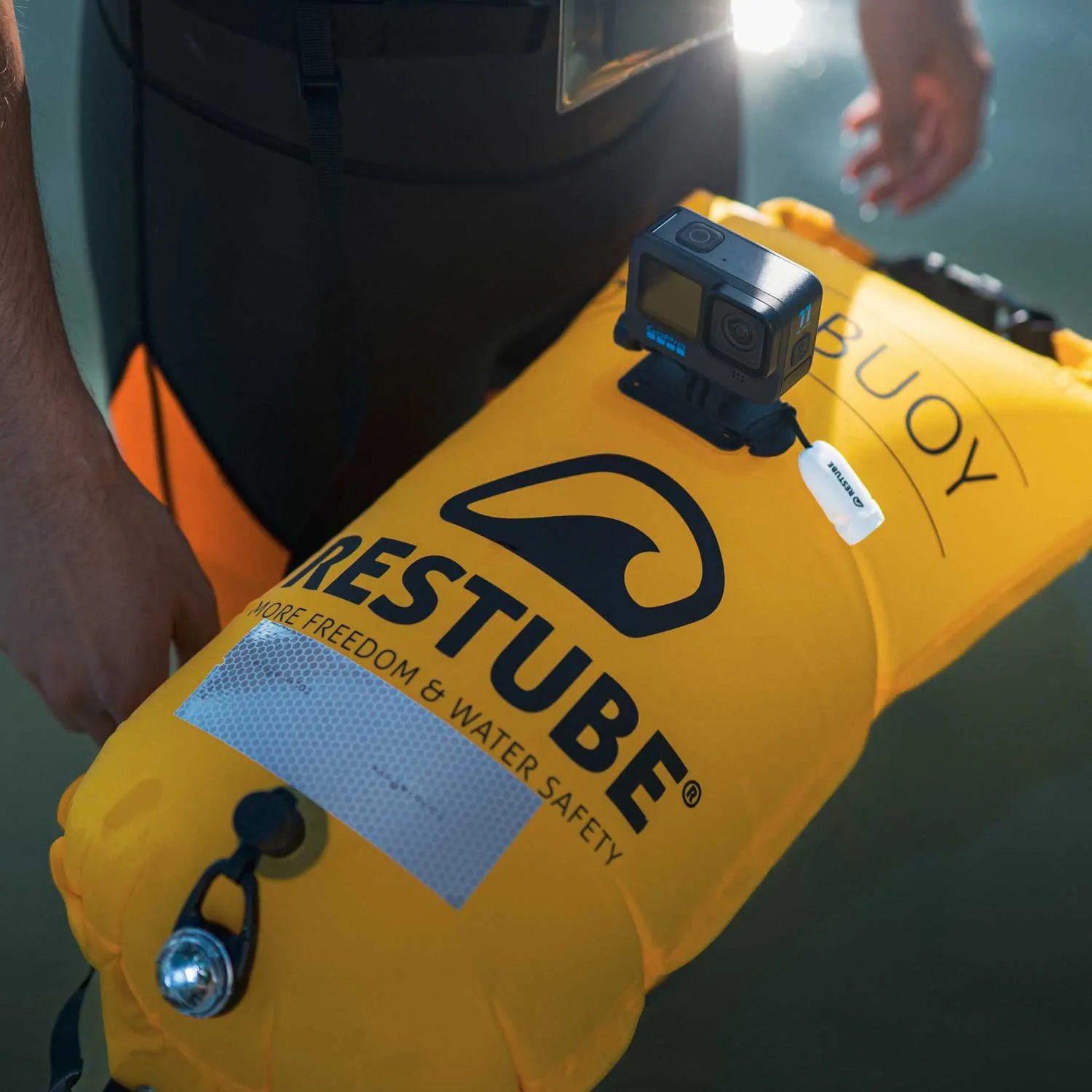 swim buoy by RESTUBE