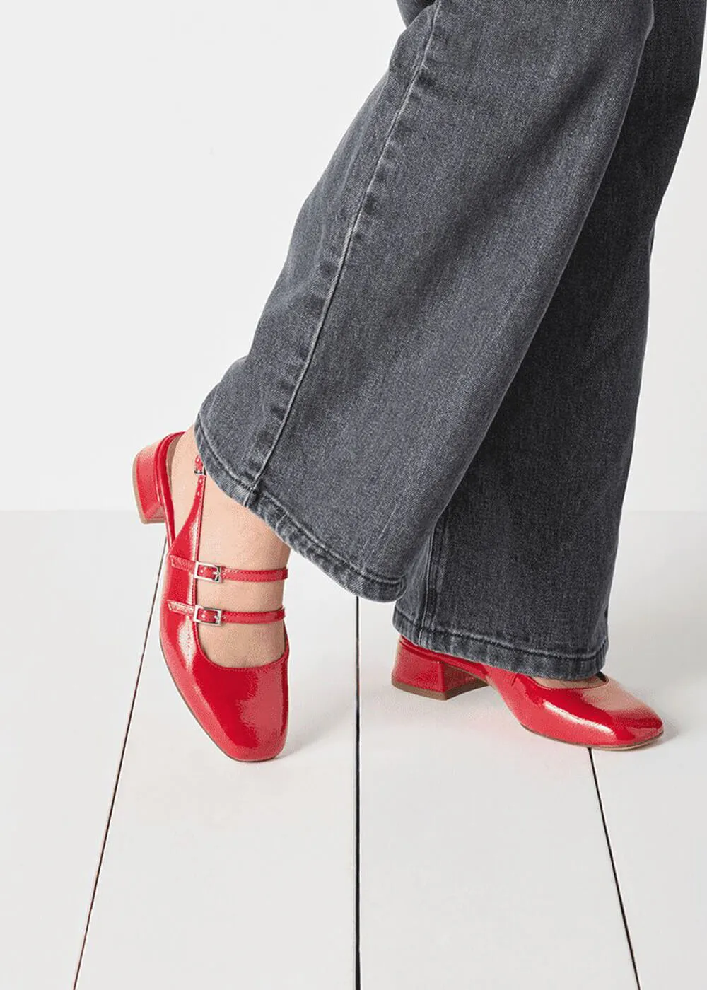 Tamaris Lana Patent 60's Pumps Red