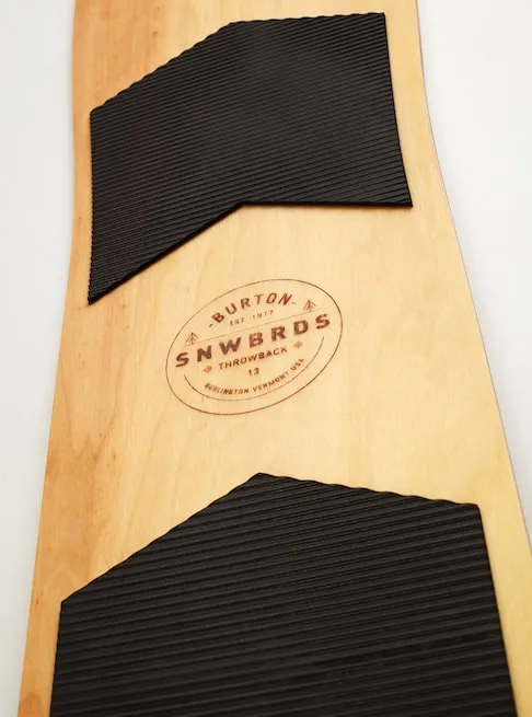 Throwback Snowboard