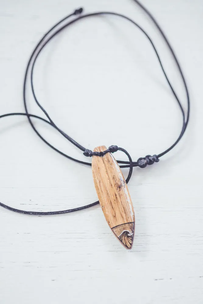 UNIQUE UNISEX SURF NECKLACE