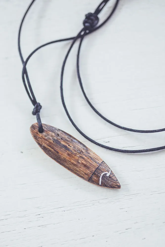 UNIQUE UNISEX SURF NECKLACE