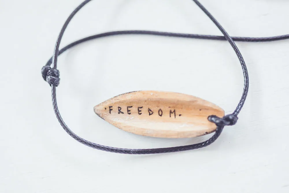 UNIQUE UNISEX SURF NECKLACE