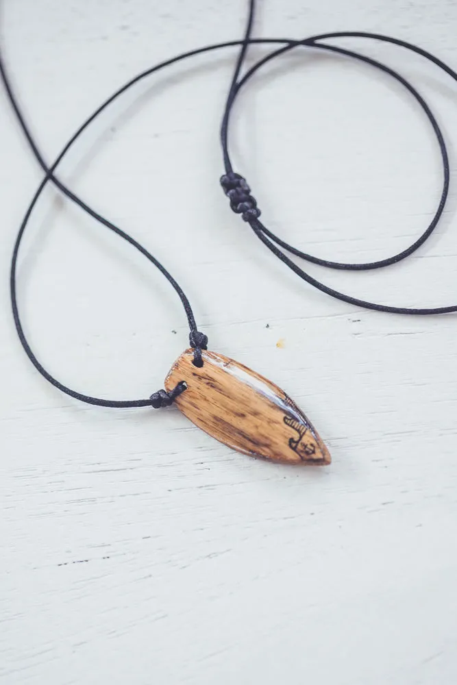 UNIQUE UNISEX SURF NECKLACE