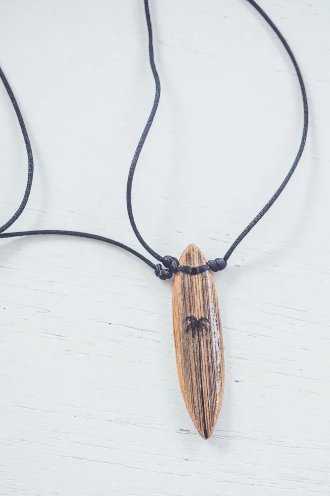 UNIQUE UNISEX SURF NECKLACE