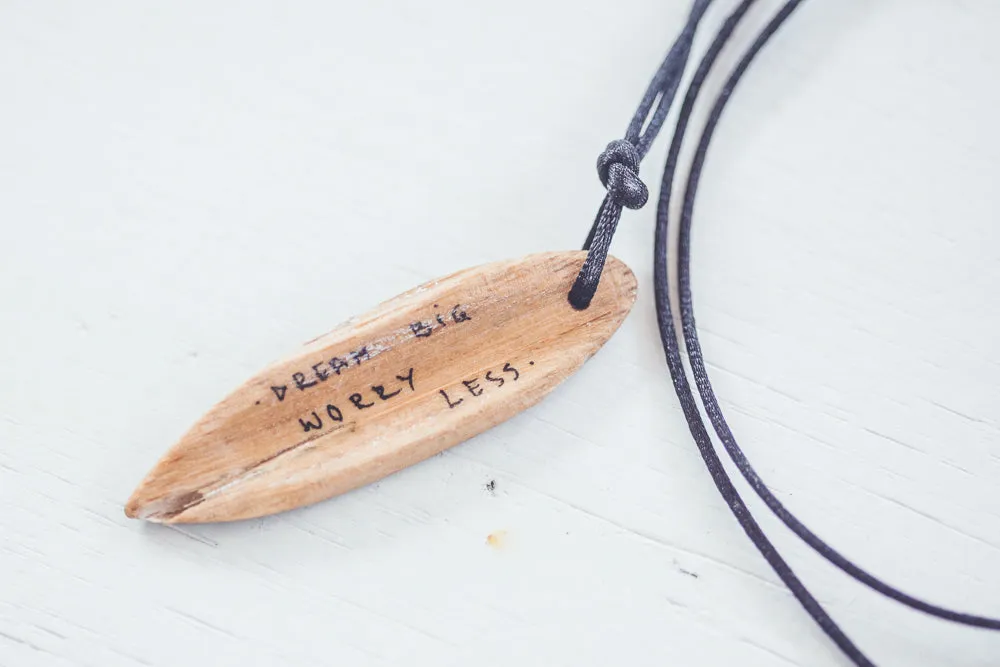UNIQUE UNISEX SURF NECKLACE