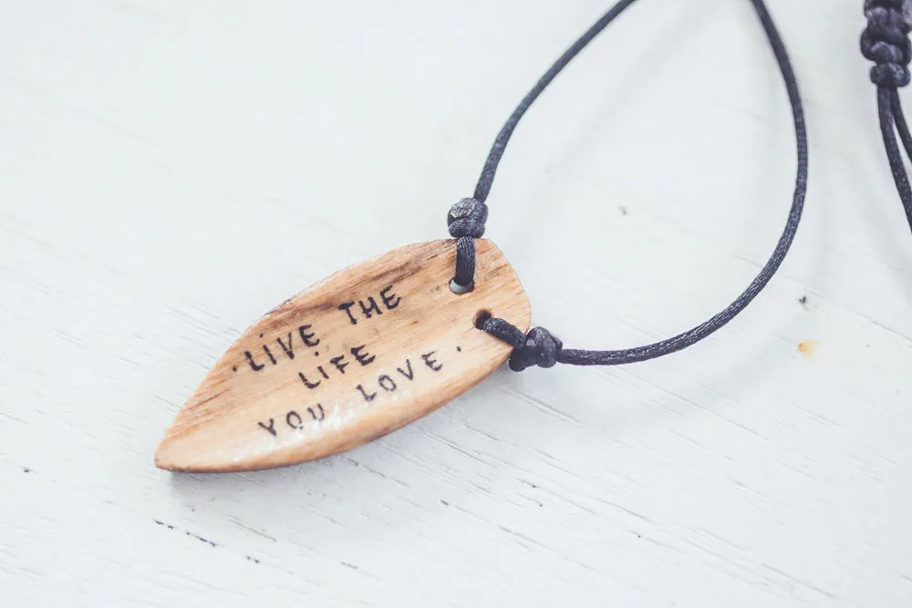 UNIQUE UNISEX SURF NECKLACE